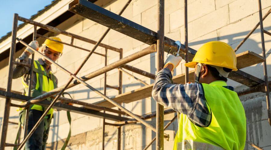 Professional fairlawn roofing services in Lawton, MI